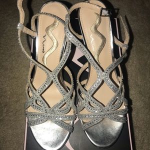 3 inch Veralee high heels... brand new. Never worn